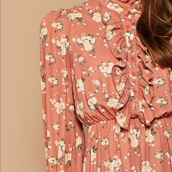 Dress - Picture 2 of 5